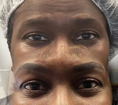 Powder brows on a LaBrows client
